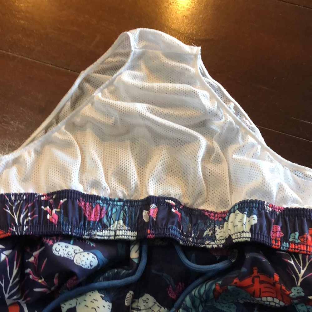 Sovereign Code Swim Trunks Size Medium Great Print - Picture 9 of 13